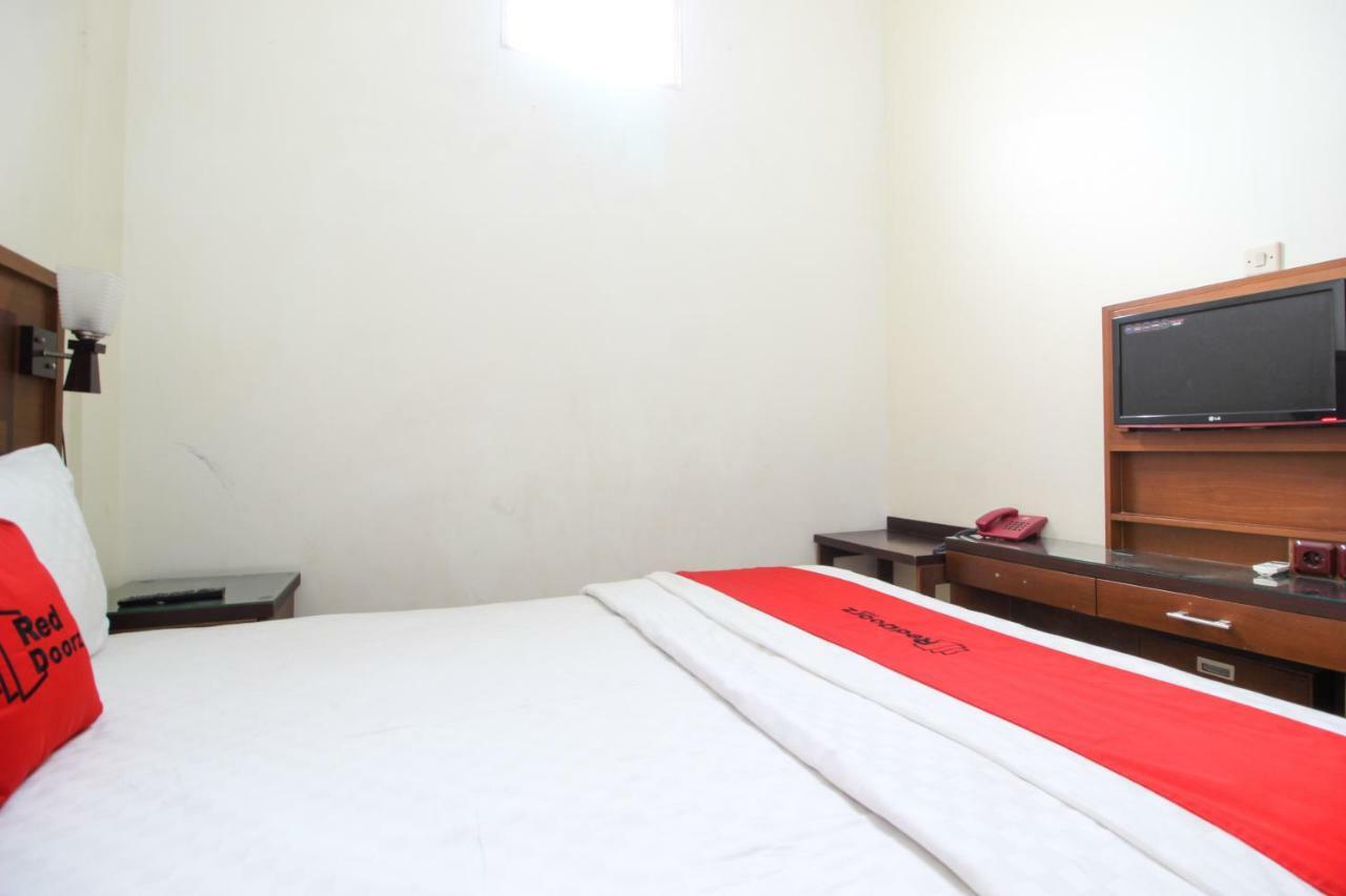 Hotel Reddoorz Plus @ Tegal Panggung Jogyakarta Zewnętrze zdjęcie